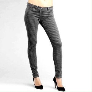 Paige • Houndstooth Verdugo Ultra Skinny Jeans Size 24